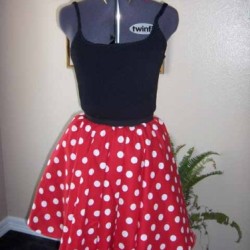 No Sew Minnie Mouse Costume